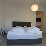 Apartment L8 Street - Q2 16 *