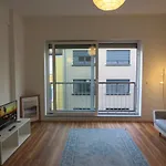 L8 Street - Q2 16 Apartment *