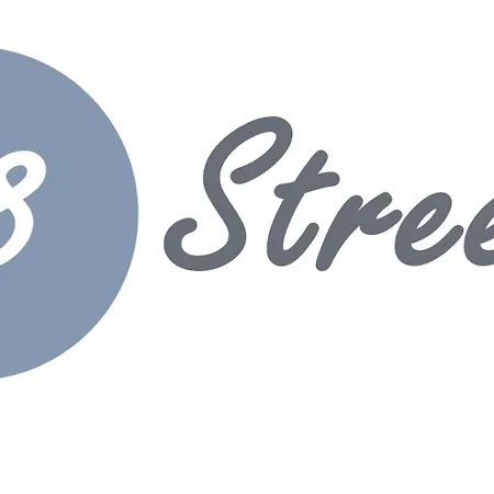 L8 Street - Q2 16 شقة *