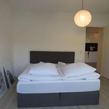 Apartment L8 Street - Q2 16 *
